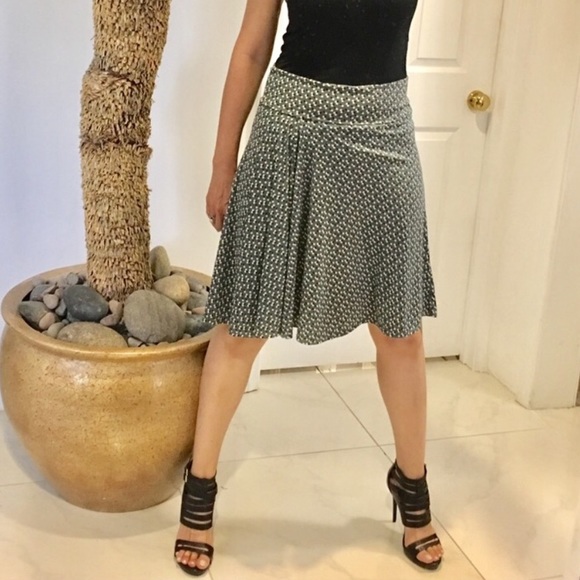 Max Studio Dresses & Skirts - 🔴SOLD🔴Max Studio Little Polka Dot Skirt